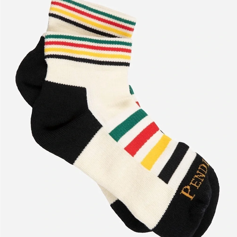 New Pendleton Men's Multicolor Striped Socks
